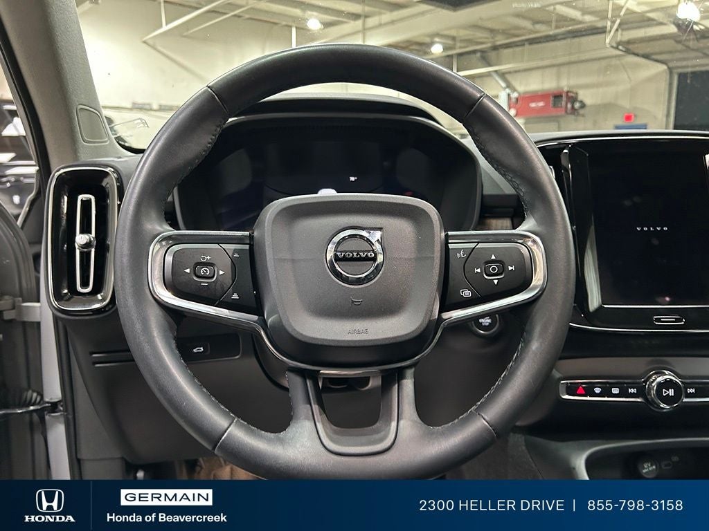 2023 Volvo XC40 Ultimate