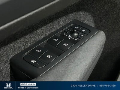 2023 Volvo XC40 Ultimate