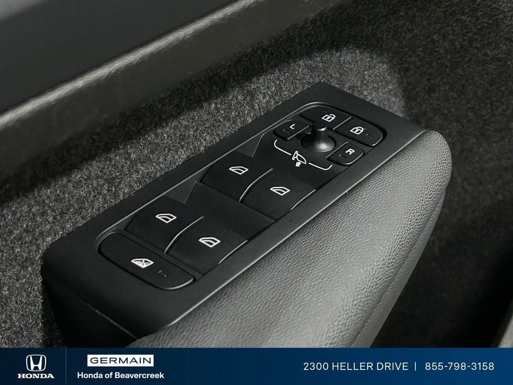 2023 Volvo XC40 Ultimate