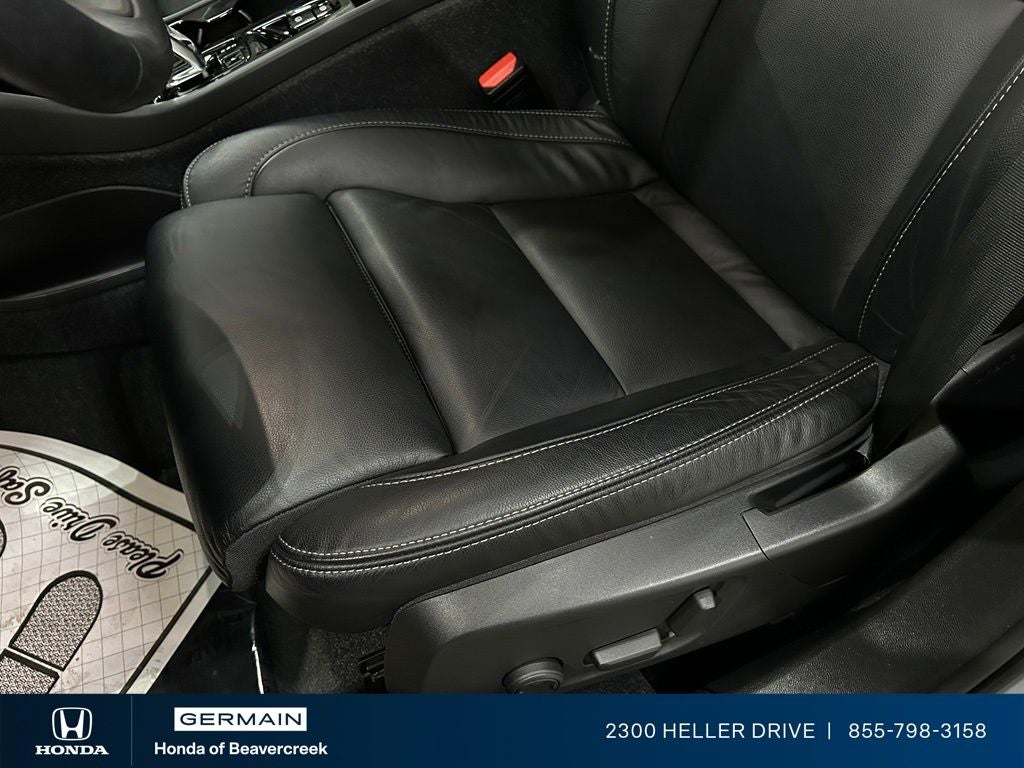 2023 Volvo XC40 Ultimate