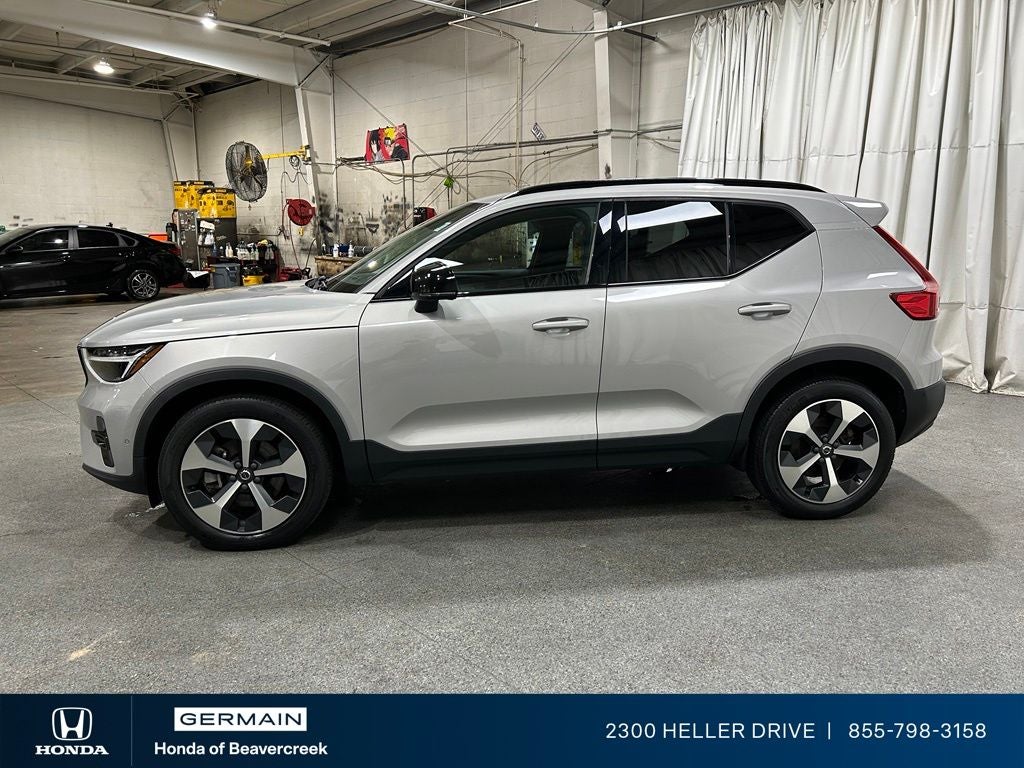 2023 Volvo XC40 Ultimate