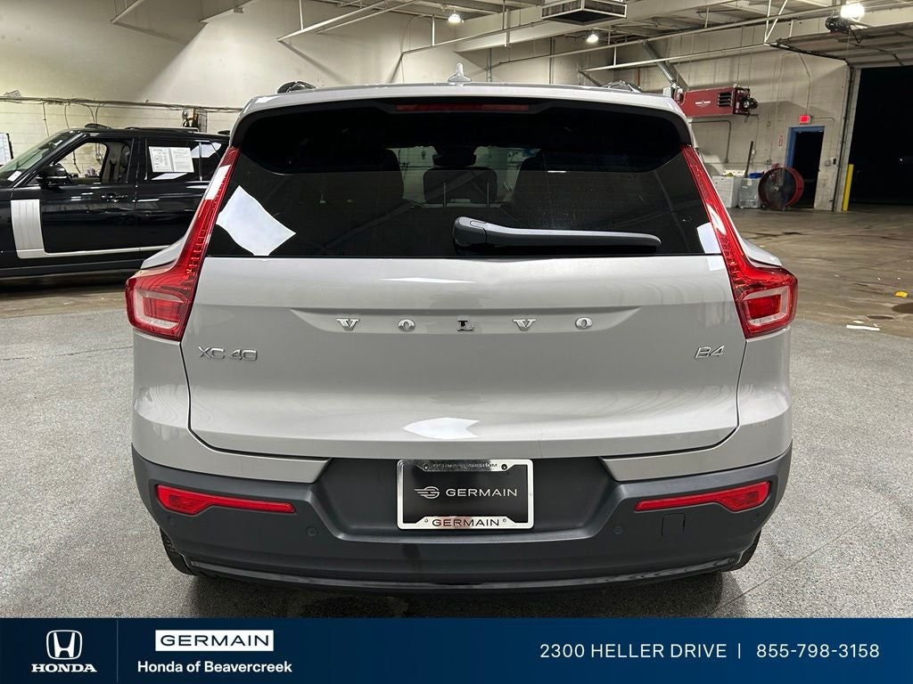 2023 Volvo XC40 Ultimate