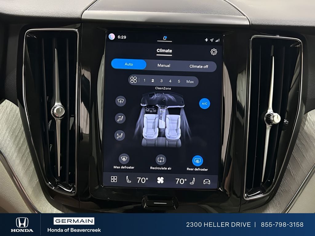 2023 Volvo XC60 B5 Plus Bright Theme