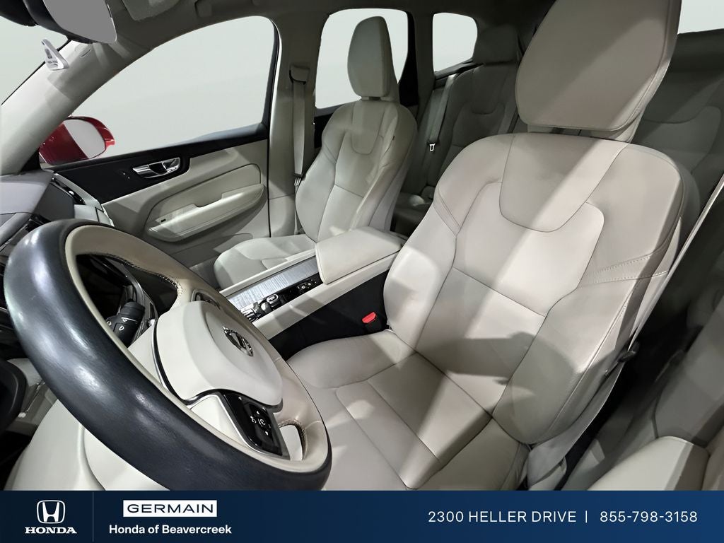 2023 Volvo XC60 B5 Plus Bright Theme