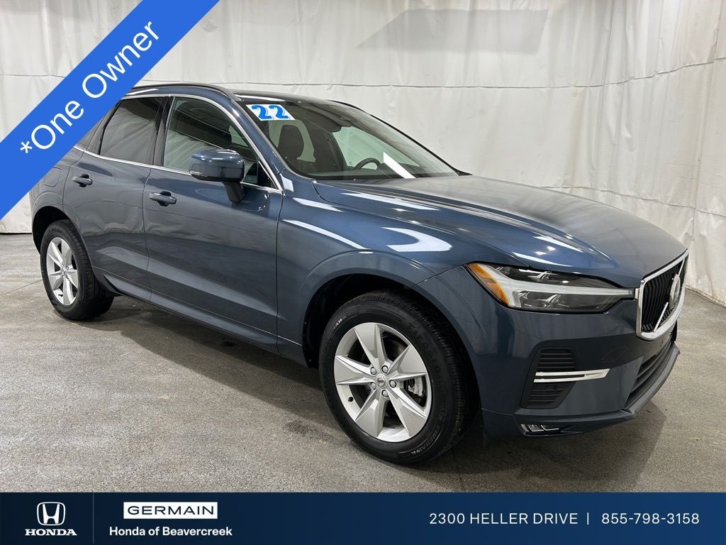 2022 Volvo XC60 B5 Momentum