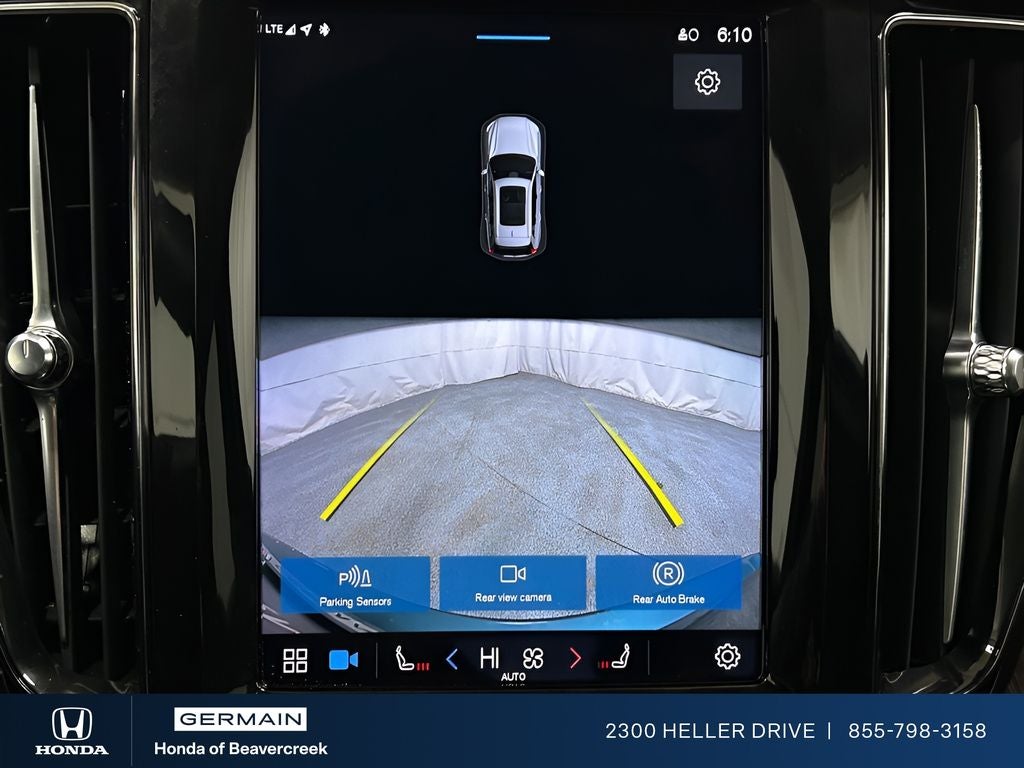 2022 Volvo XC60 B5 Momentum