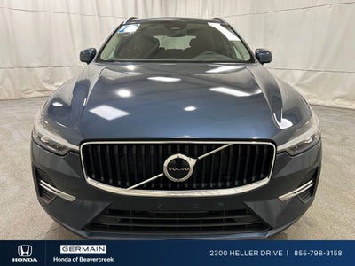 2022 Volvo XC60 B5 Momentum