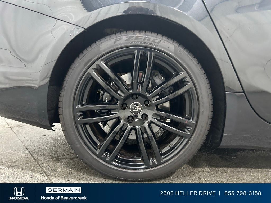 2022 Maserati Ghibli Modena Q4