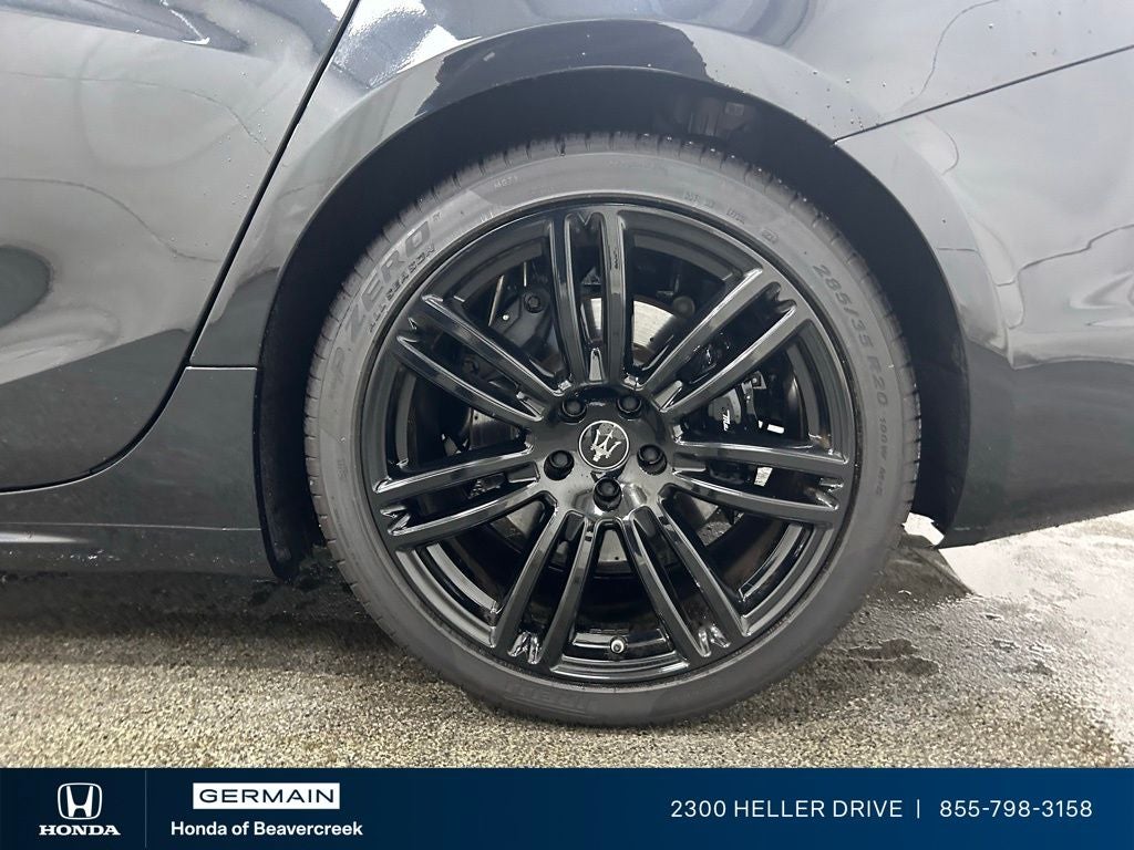 2022 Maserati Ghibli Modena Q4