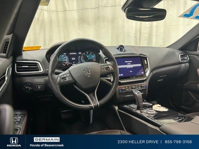 2022 Maserati Ghibli Modena Q4