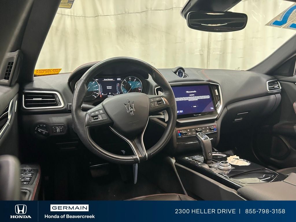 2022 Maserati Ghibli Modena Q4