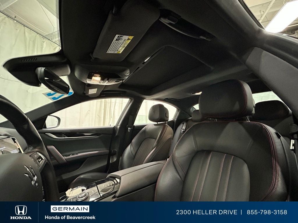 2022 Maserati Ghibli Modena Q4