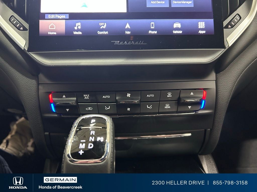 2022 Maserati Ghibli Modena Q4