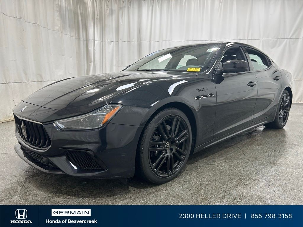 2022 Maserati Ghibli Modena Q4