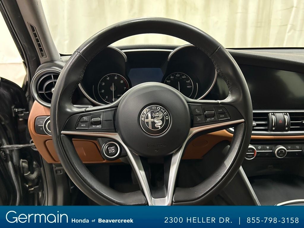 2018 Alfa Romeo Giulia Base