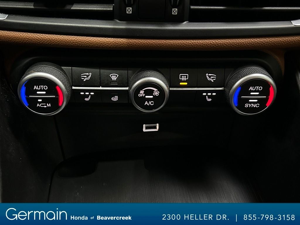 2018 Alfa Romeo Giulia Base