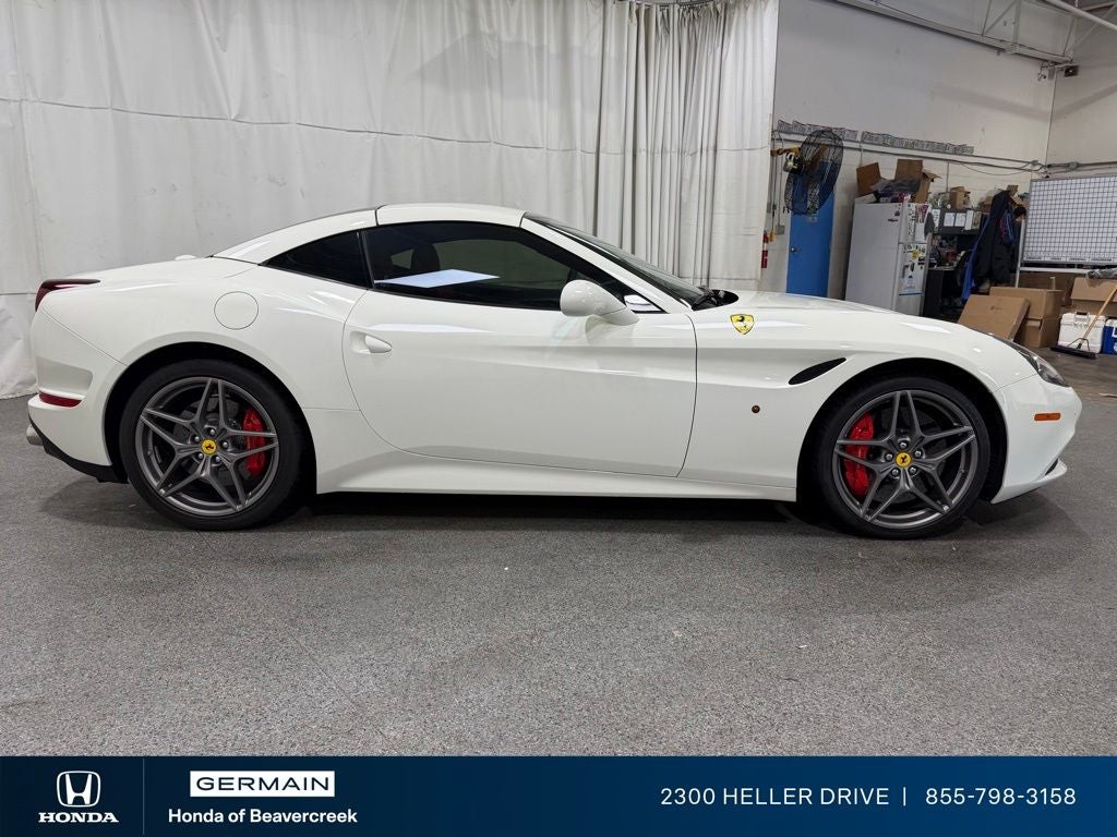 2016 Ferrari California T