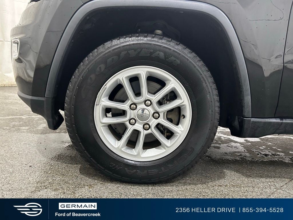 2020 Jeep Grand Cherokee Laredo