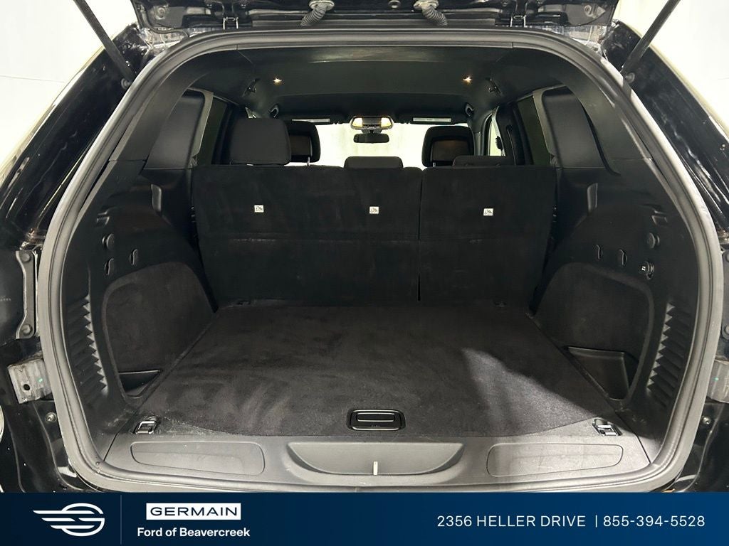 2020 Jeep Grand Cherokee Laredo