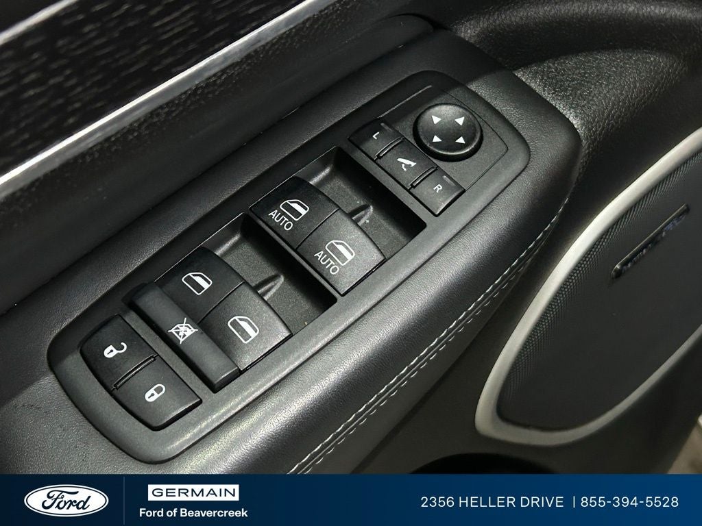 2020 Jeep Grand Cherokee Summit