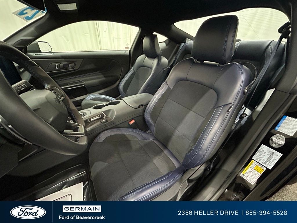 2025 Ford Mustang Dark Horse