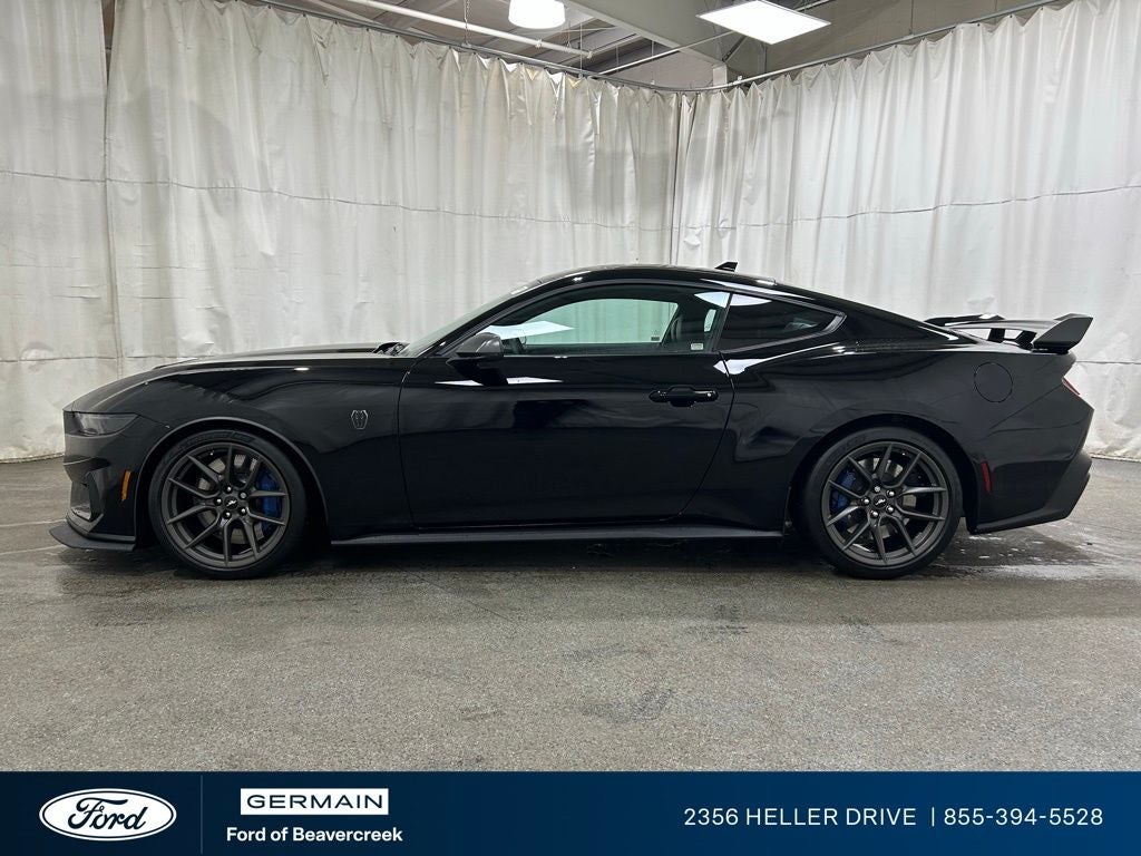 2025 Ford Mustang Dark Horse