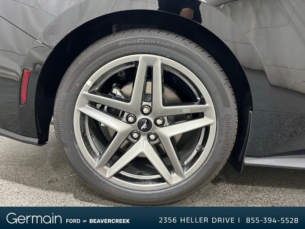 2025 Ford Mustang EcoBoost