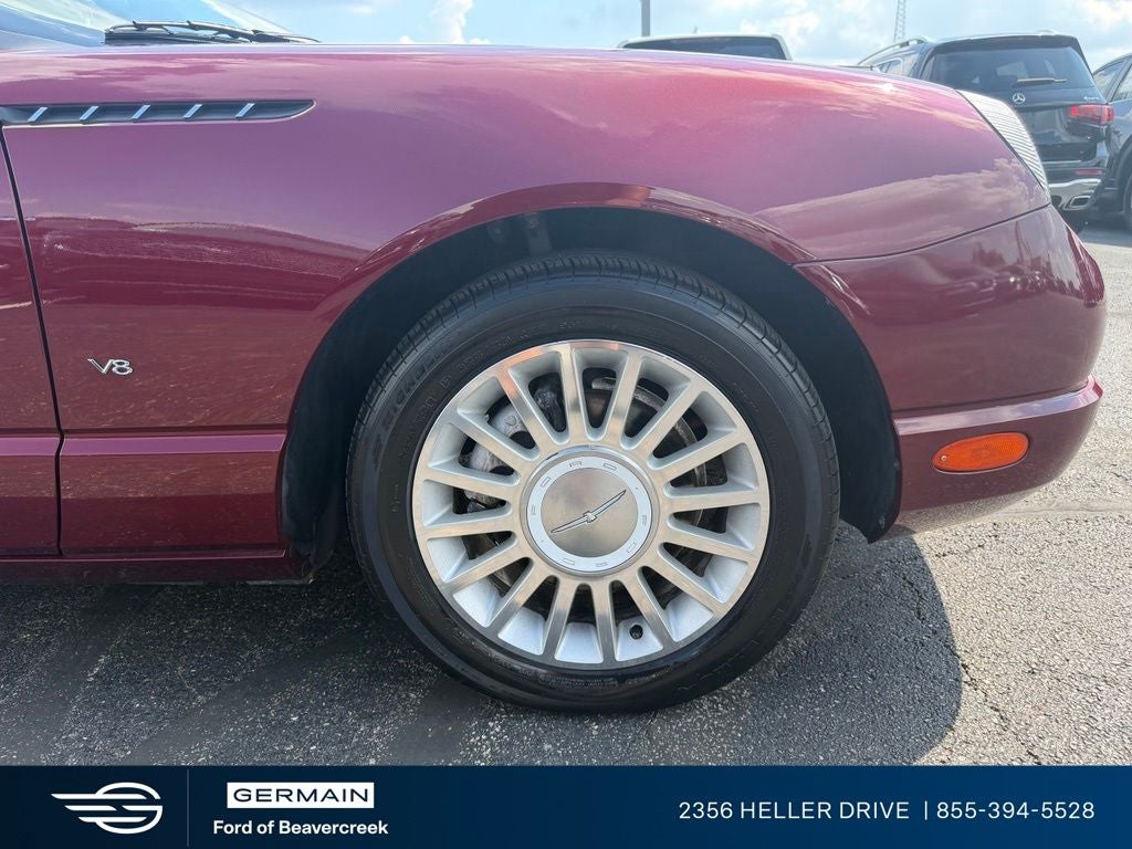 2004 Ford Thunderbird Base
