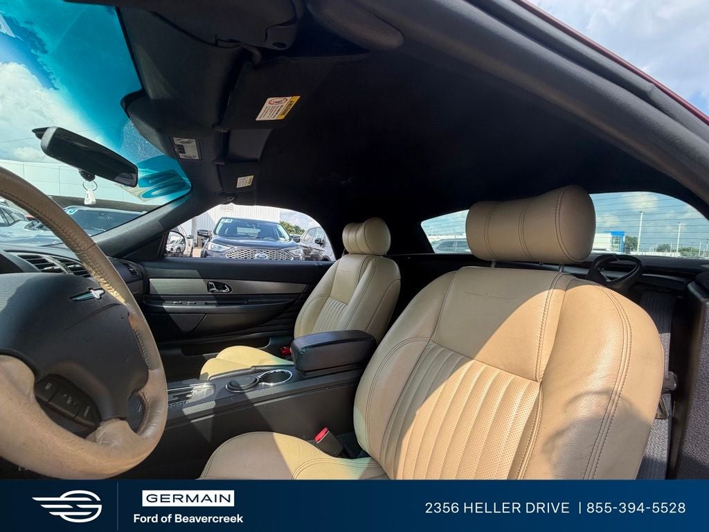 2004 Ford Thunderbird Base