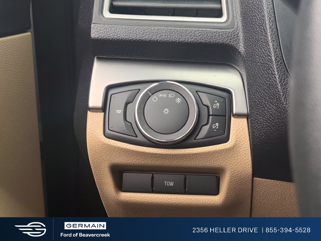 2017 Ford Explorer Base