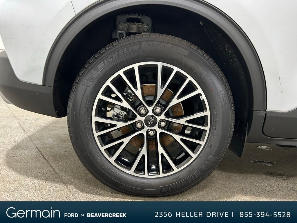 2025 Ford Escape Plug-In Hybrid Base