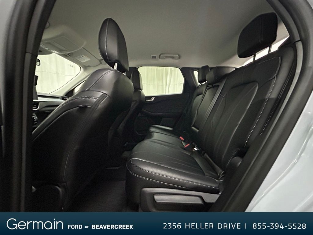 2025 Ford Escape Plug-In Hybrid Base