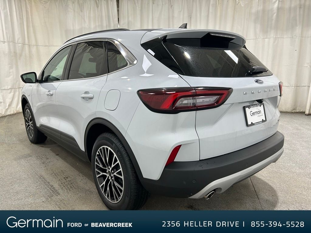 2025 Ford Escape Plug-In Hybrid Base