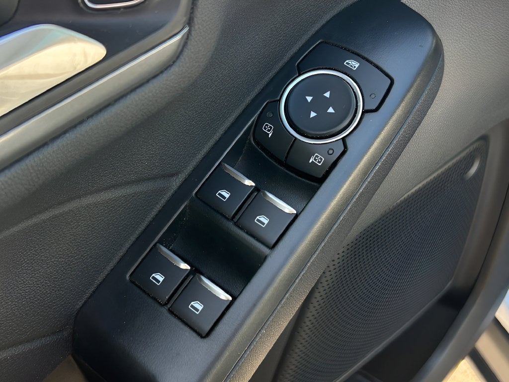 2025 Ford Escape Plug-In Hybrid Base