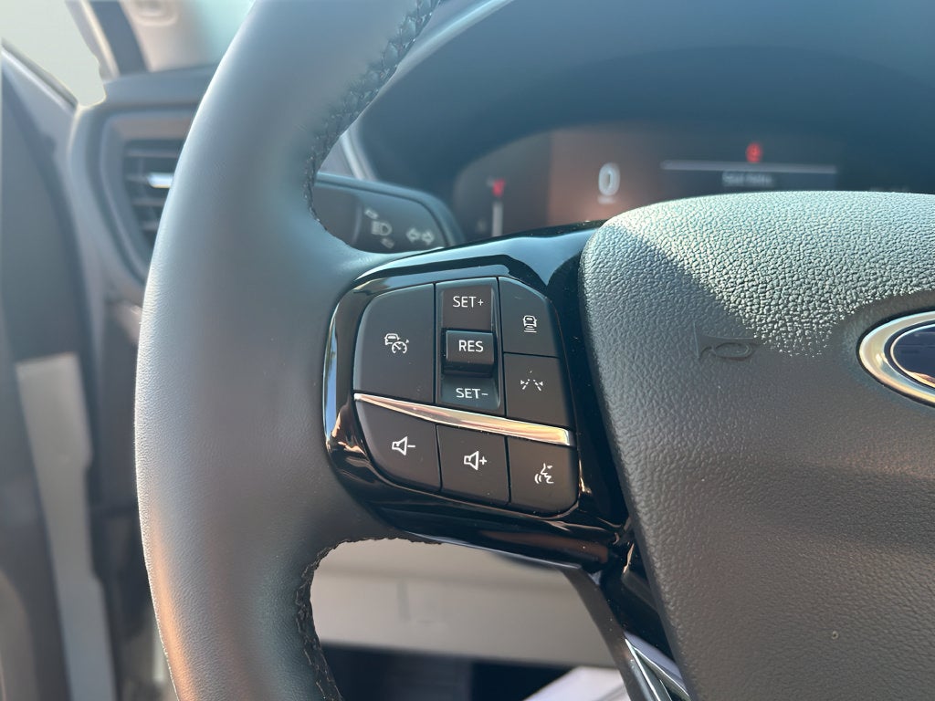 2025 Ford Escape Plug-In Hybrid Base