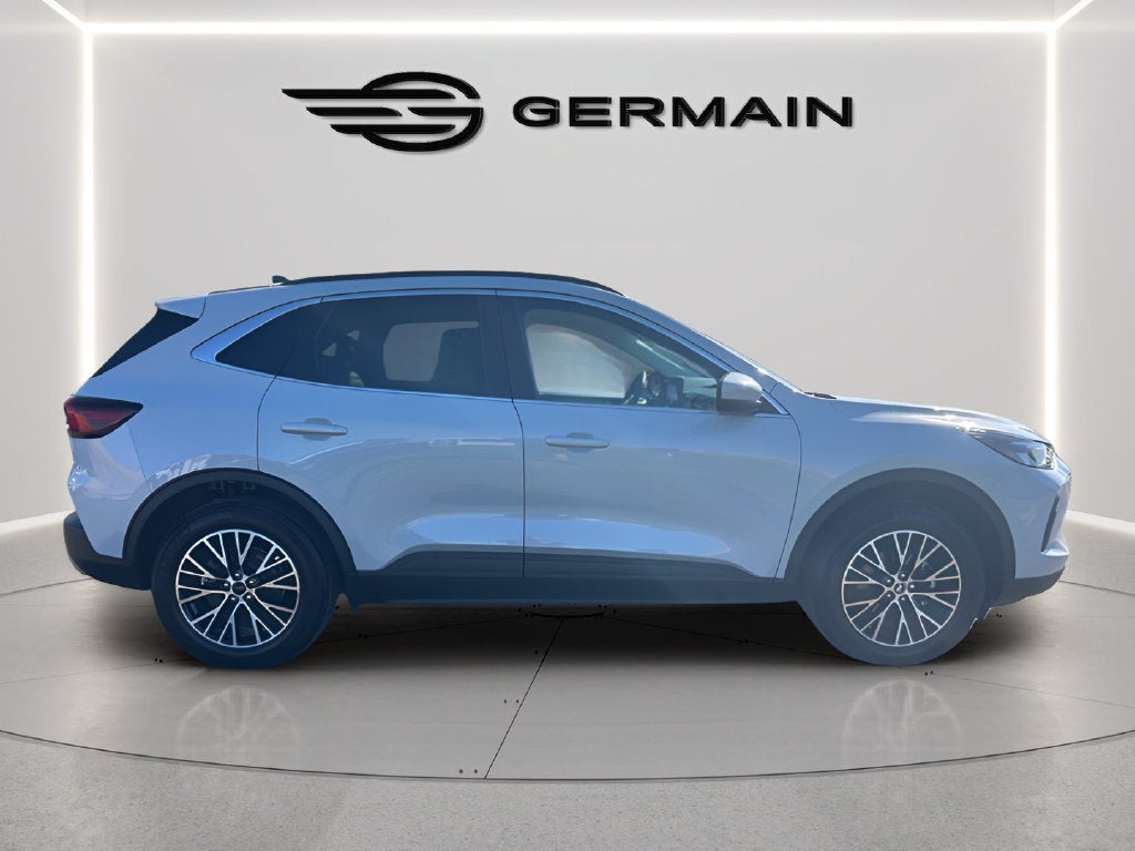 2025 Ford Escape Plug-In Hybrid Base