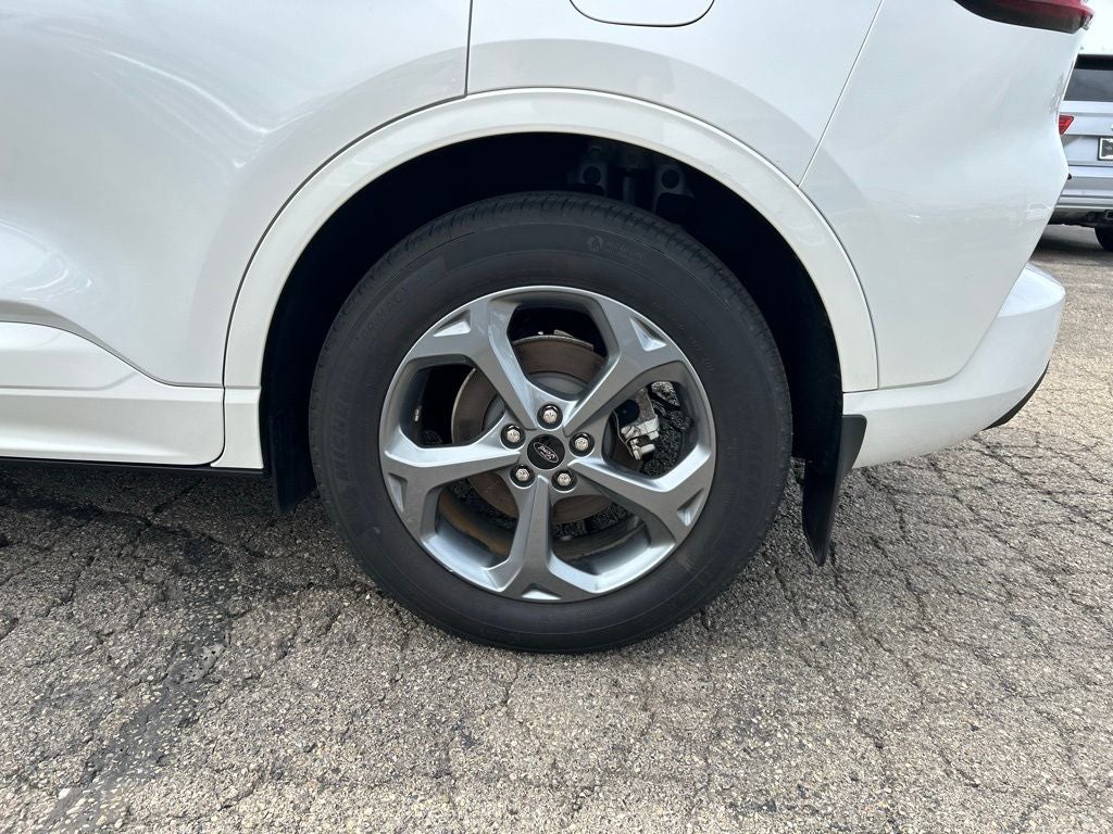 2024 Ford Escape Hybrid ST-Line