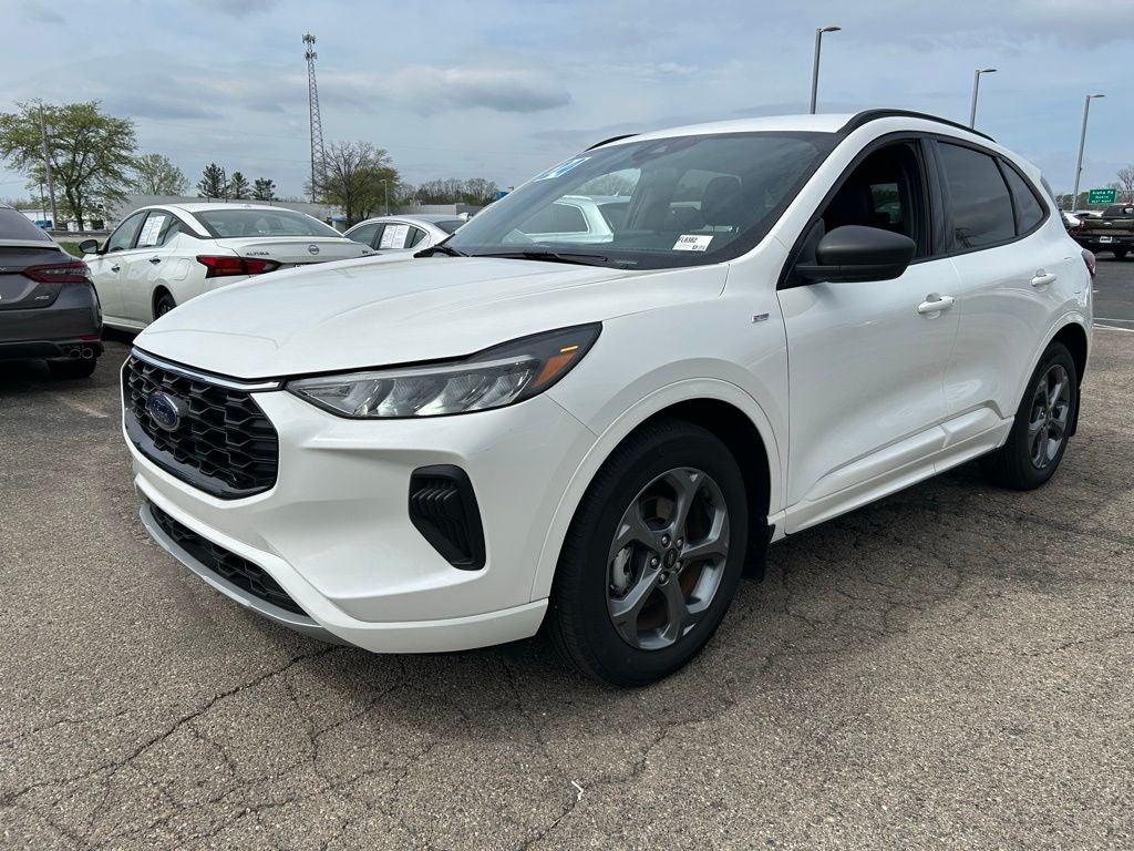 2024 Ford Escape Hybrid ST-Line