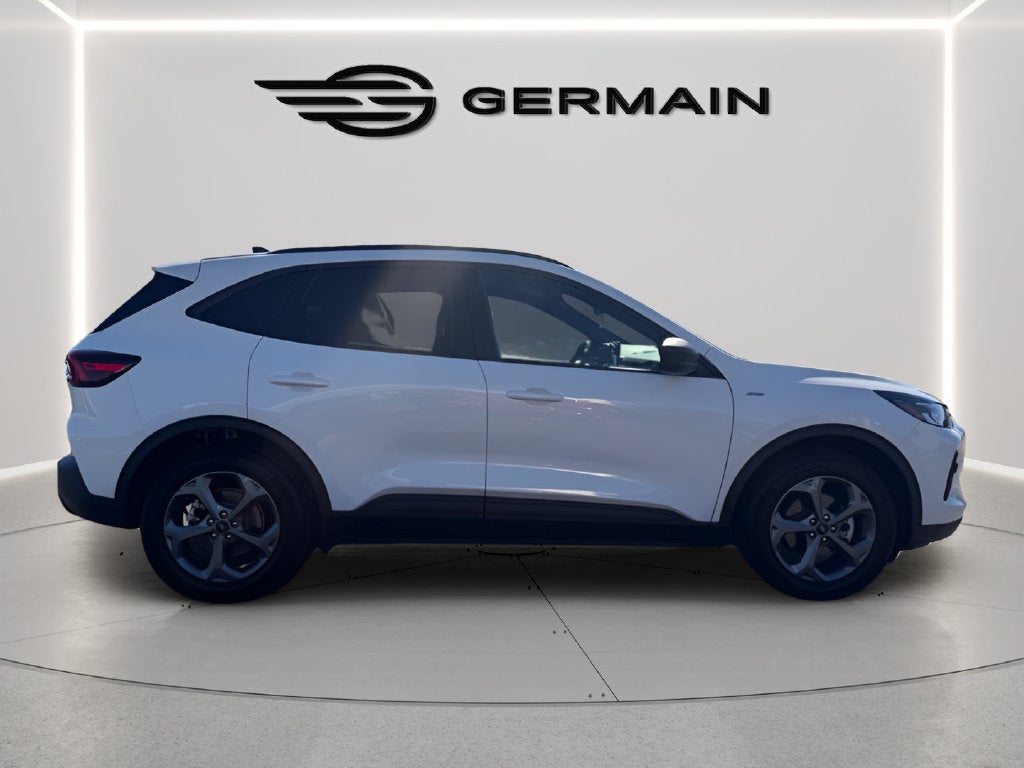 2025 Ford Escape Hybrid ST-Line