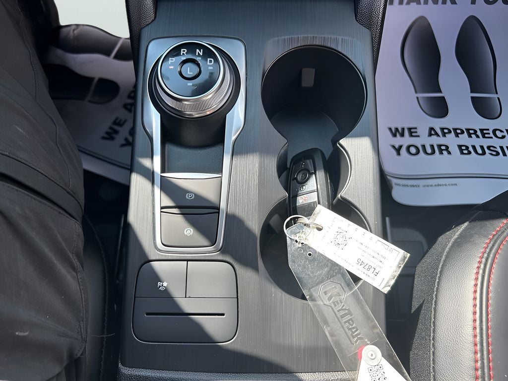 2025 Ford Escape Hybrid ST-Line