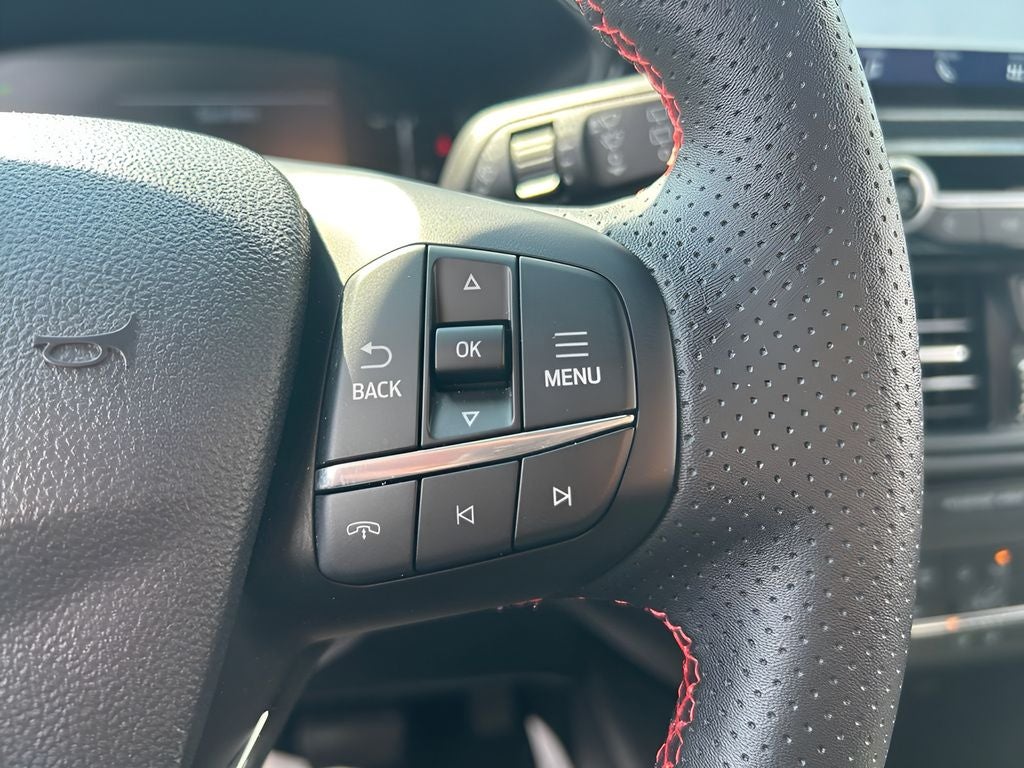 2025 Ford Escape Hybrid ST-Line