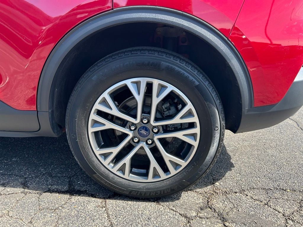 2020 Ford Escape SEL