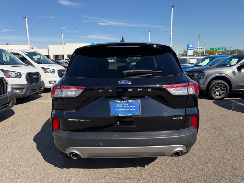 2022 Ford Escape Titanium