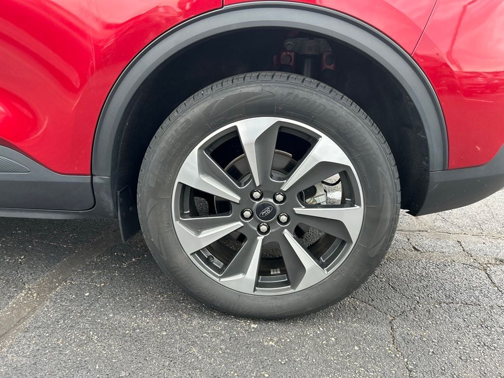 2023 Ford Escape Platinum
