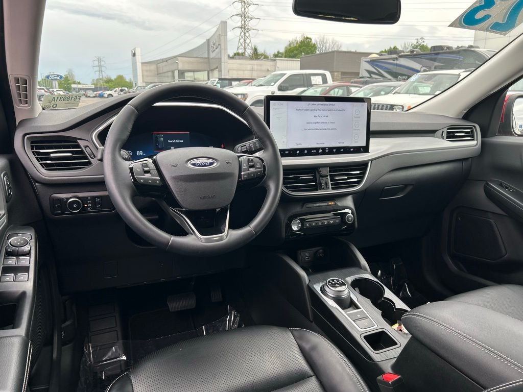 2023 Ford Escape Platinum