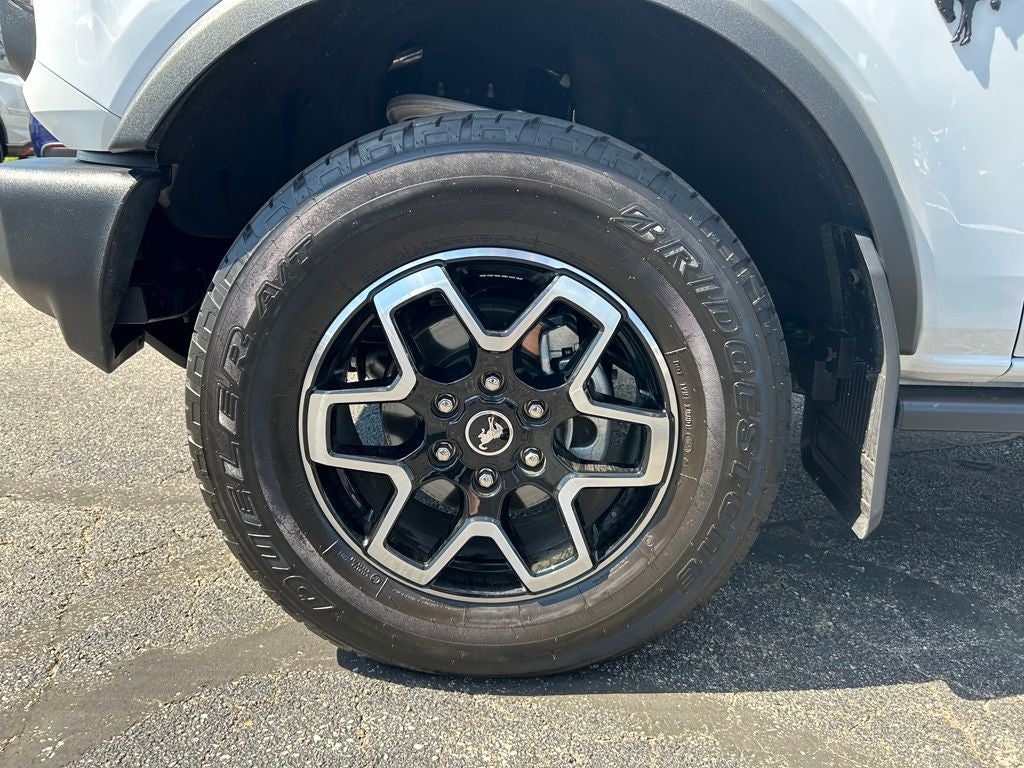 2025 Ford Bronco Base