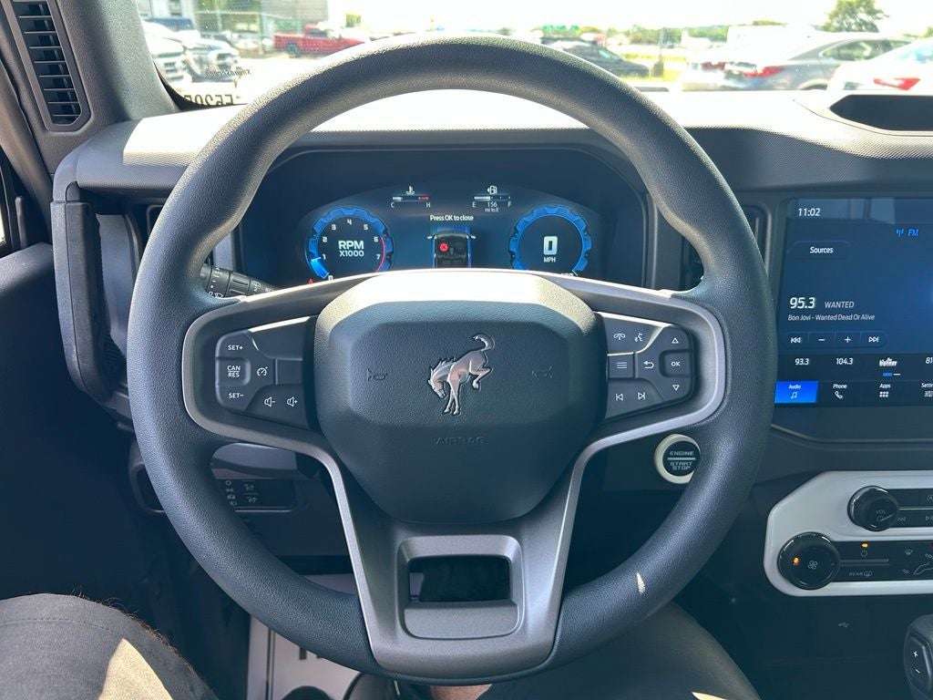 2025 Ford Bronco Base