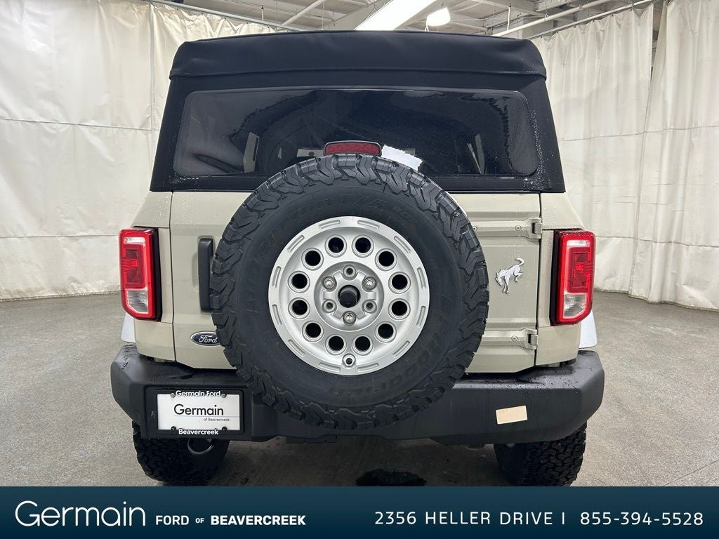 2025 Ford Bronco Base