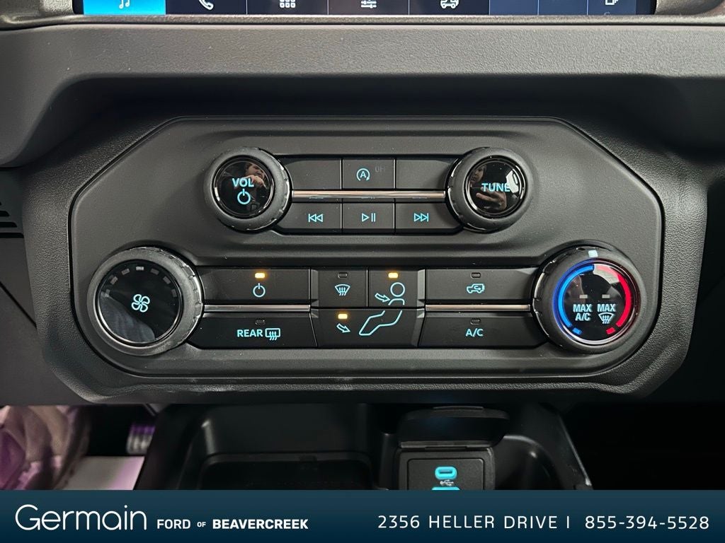 2025 Ford Bronco Base