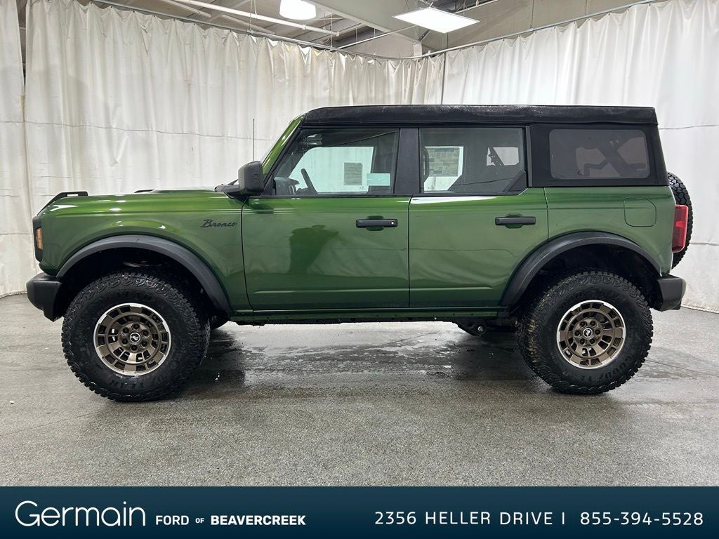 2025 Ford Bronco Base